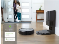 Roomba i3+配備了Clean Base自動(dòng)污垢處理系統(tǒng)