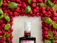 Chase Distillery在英國鄉(xiāng)村系列中推出Raspberry＆Basil Gin