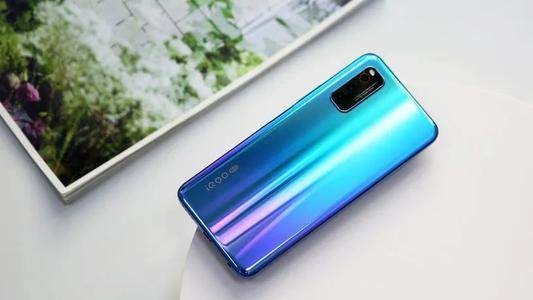 iqooneo3和opporeno4哪個好?參數(shù)對比怎么樣?