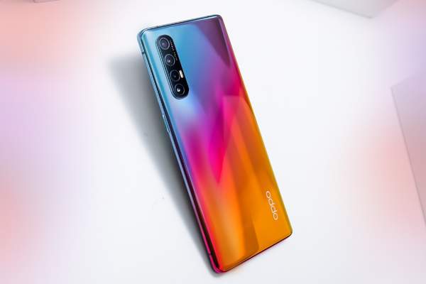 OPPO Reno5Pro實(shí)錘:驍龍860處理器+40W無線閃充