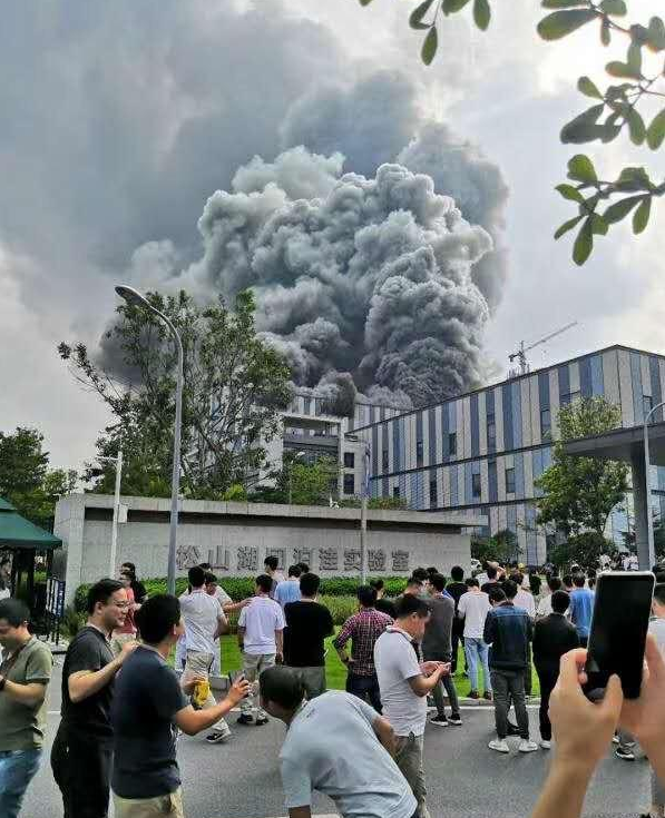 官方稱華為起火建筑與實驗室無關(guān),系在建項目著火沒有傷亡